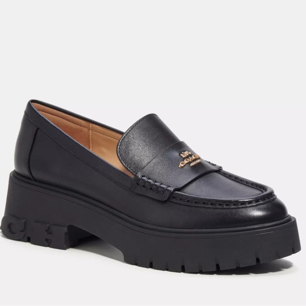 Authentic Coach Loafer women 8.5
